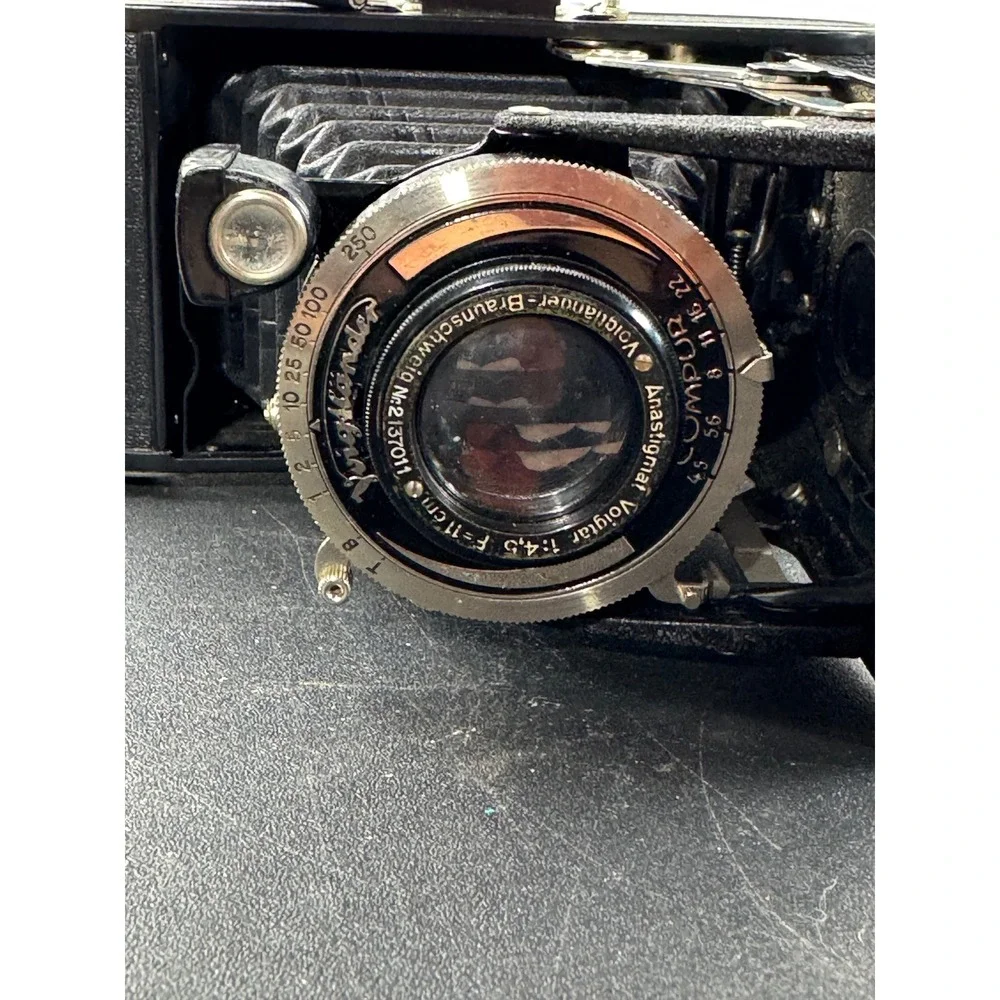 Vintage Voigtlander BESSA Folding‎ Camera Anastigmat 1:4.5 f=11cm Leather Case